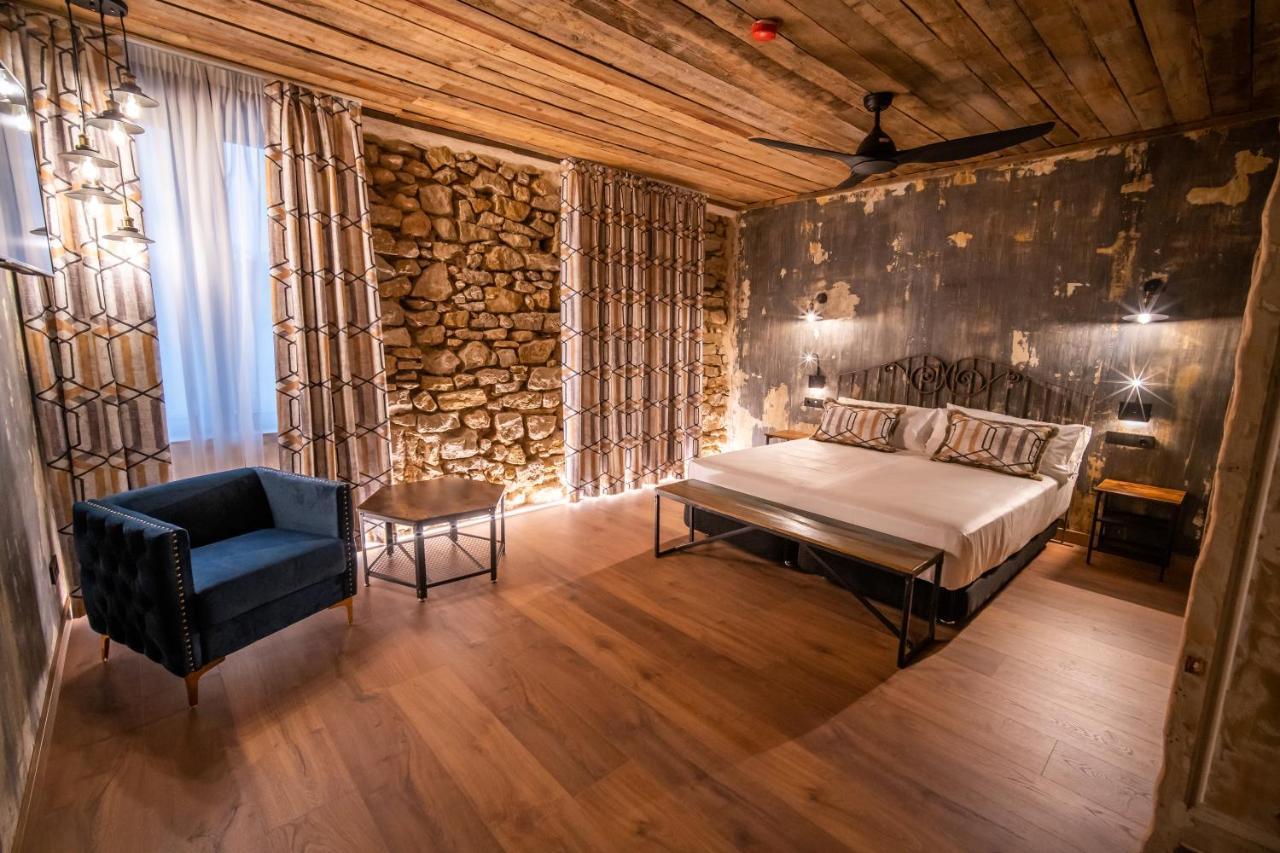 Hotel Somnifabrik Valderrobres Exterior photo