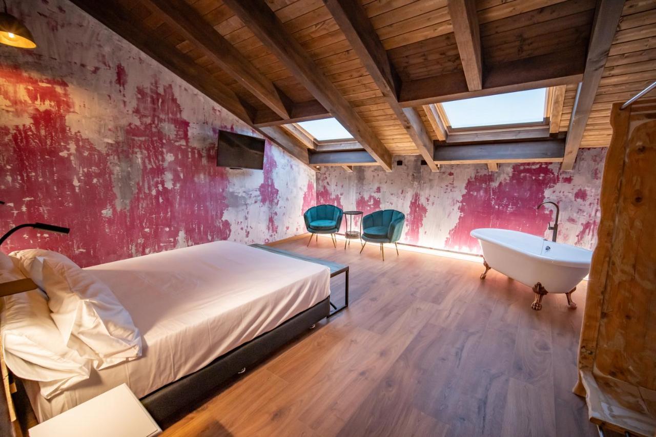 Hotel Somnifabrik Valderrobres Exterior photo