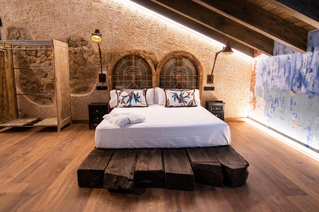 Hotel Somnifabrik Valderrobres Exterior photo